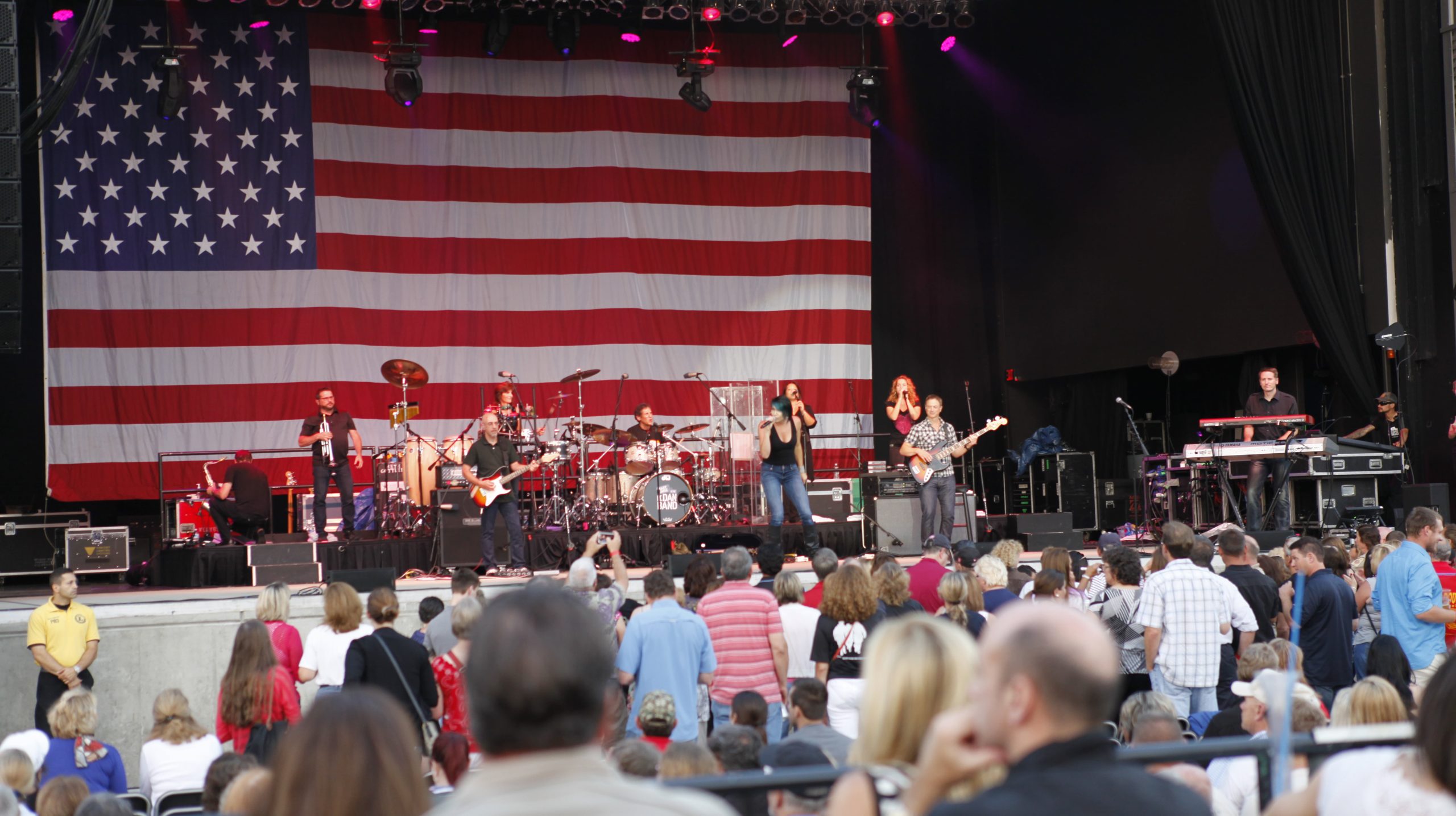 Lt. Dan Band Benefit Concert